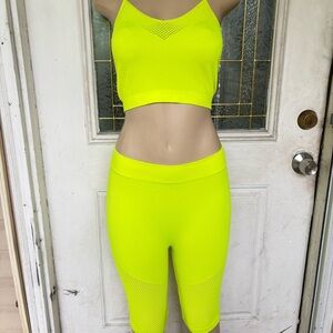 Bozzolo athletic shorts set for women